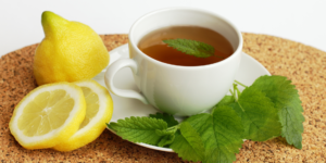 Green Tea with Lemon